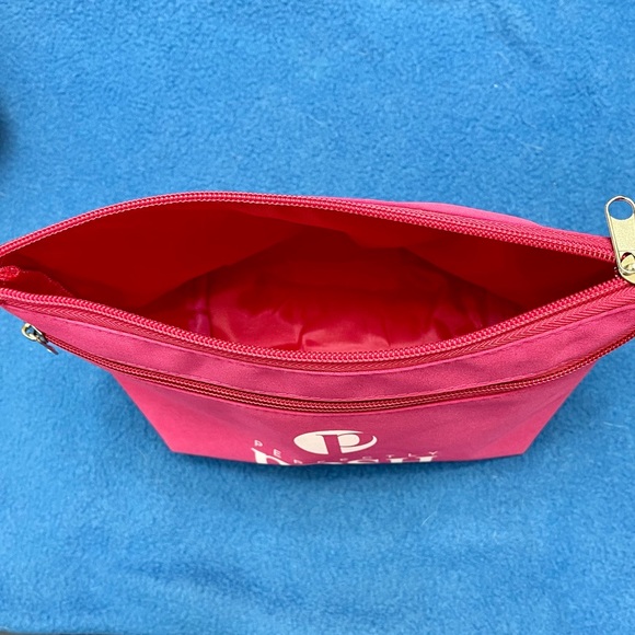 Perfectly Posh Cosmetic Bags. Two bags - Picture 5 of 6